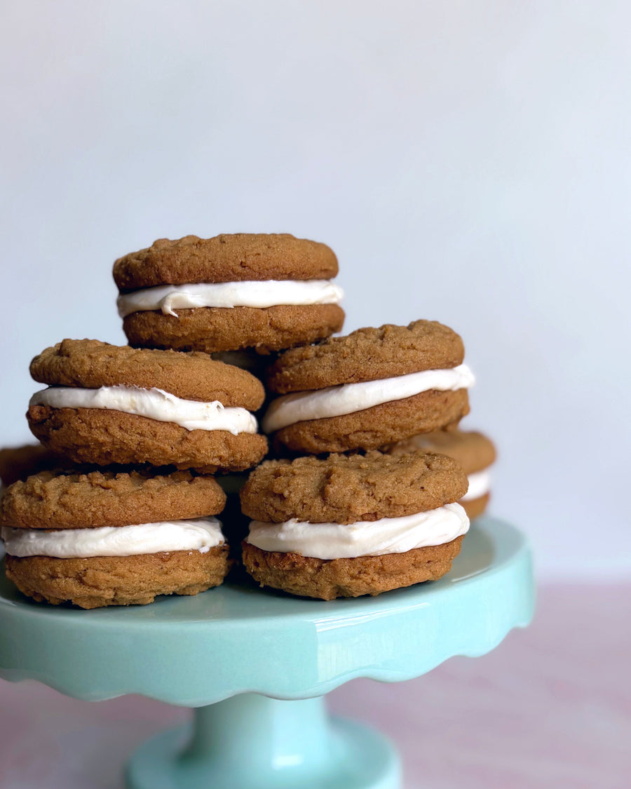 Sweet & Spicy Fluffernutter Cookies
